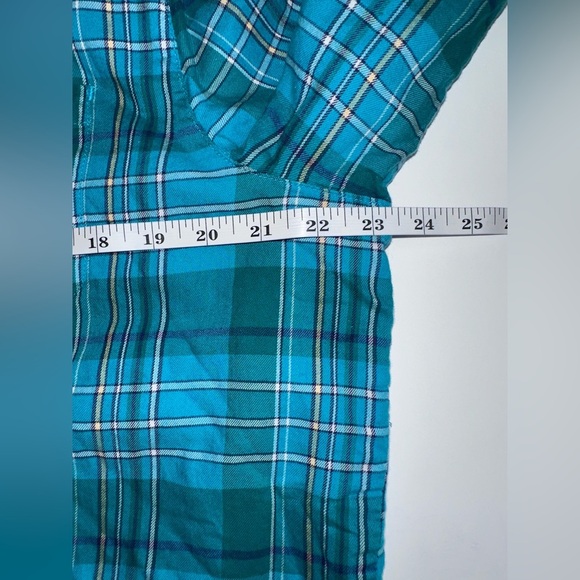 Vintage L.L. Bean Women’s Blue Plaid Sherpa-Lined Shacket Size L Button Front - Picture 7 of 10